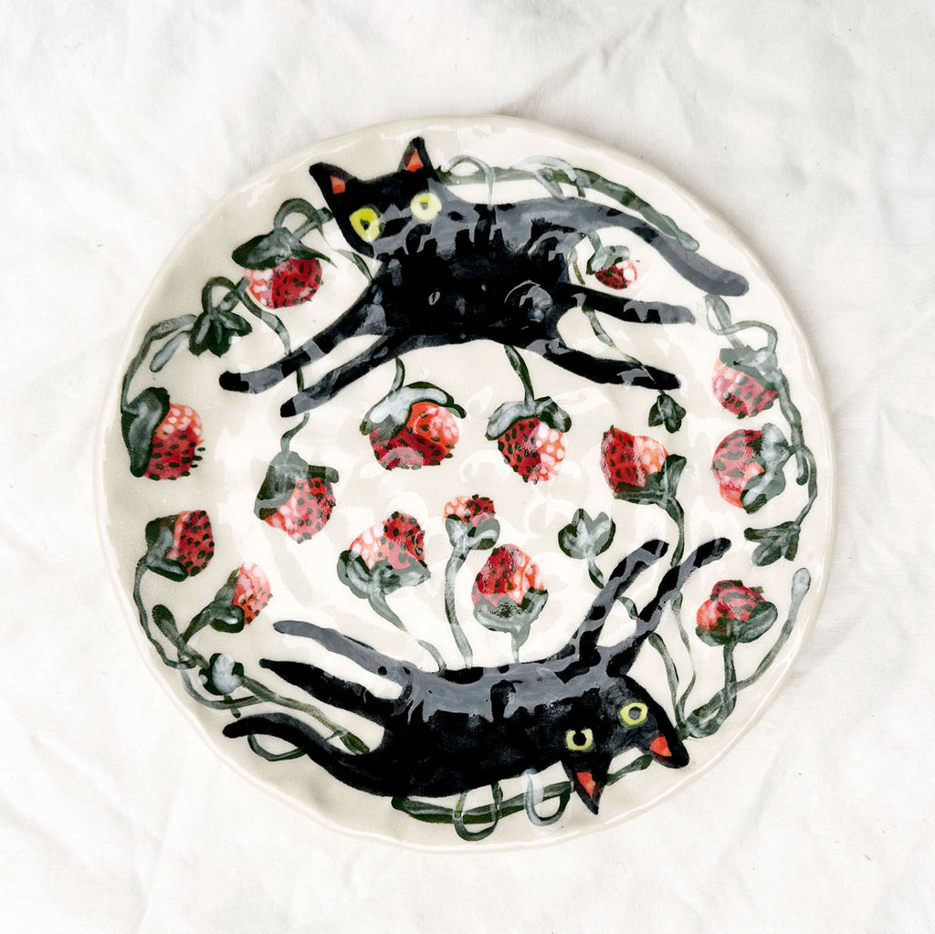 Black Cat Dish