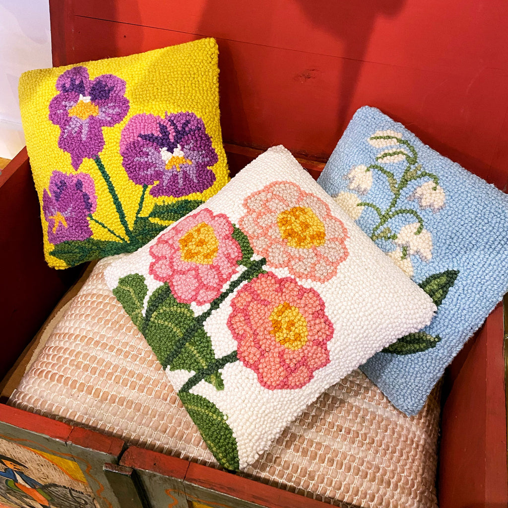 Zinnia Throw Pillow