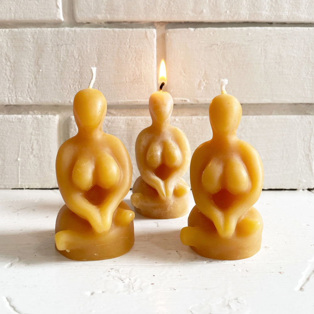 Beeswax Seated Lady Candle