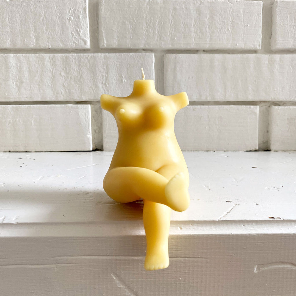 Nus Candle